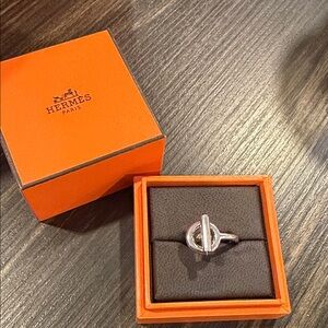 Echappee Hermes ring size 53
